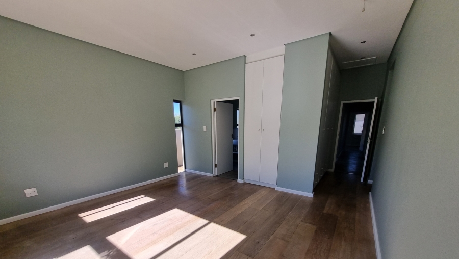 To Let 3 Bedroom Property for Rent in Croydon Western Cape